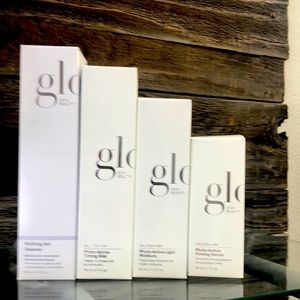 Glow firming solutions daily regimen